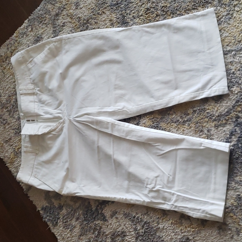 NY&Co Capri Pants
